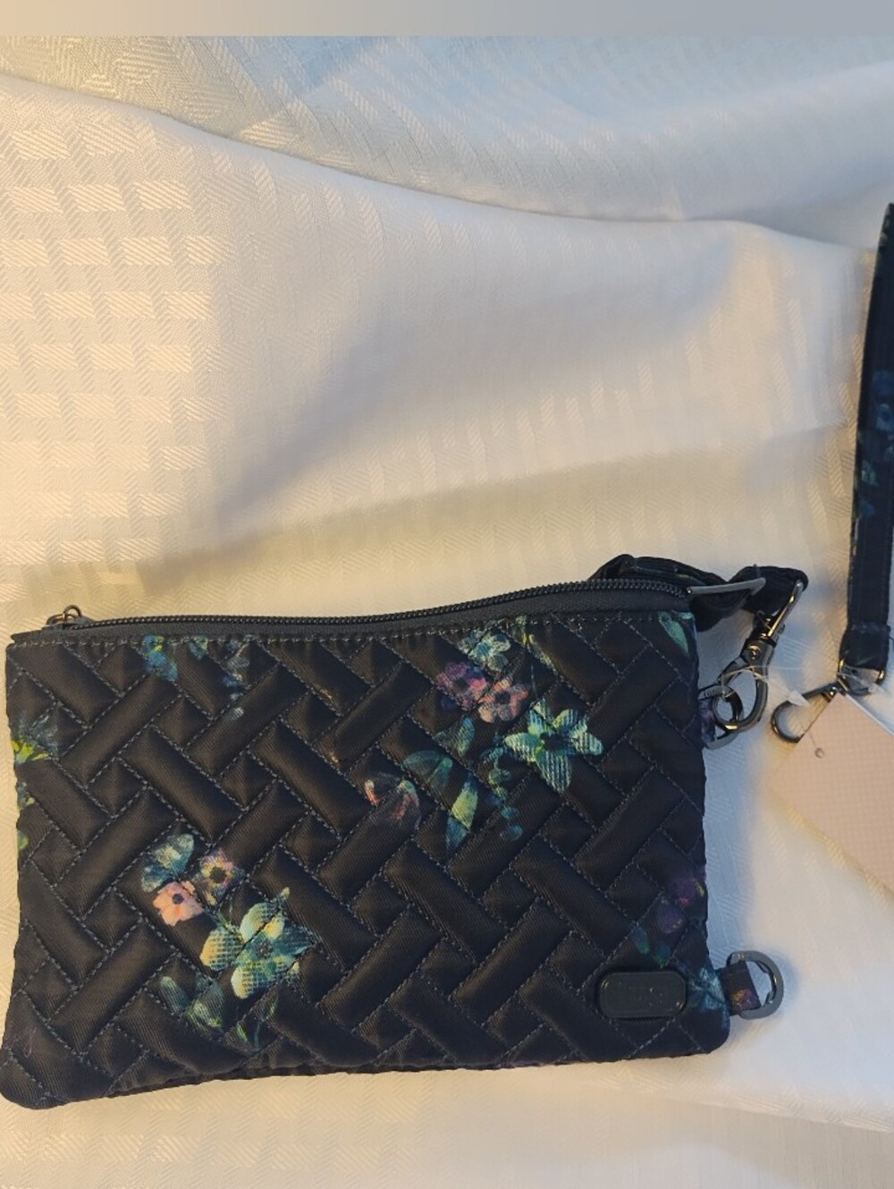 NWT LUG PEEKABOO CROSSBODY BAG Bouquet Blue